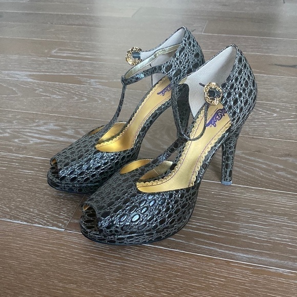 NEW Hale Bob croc Leather Platform Sandal | 9M - Picture 1 of 6